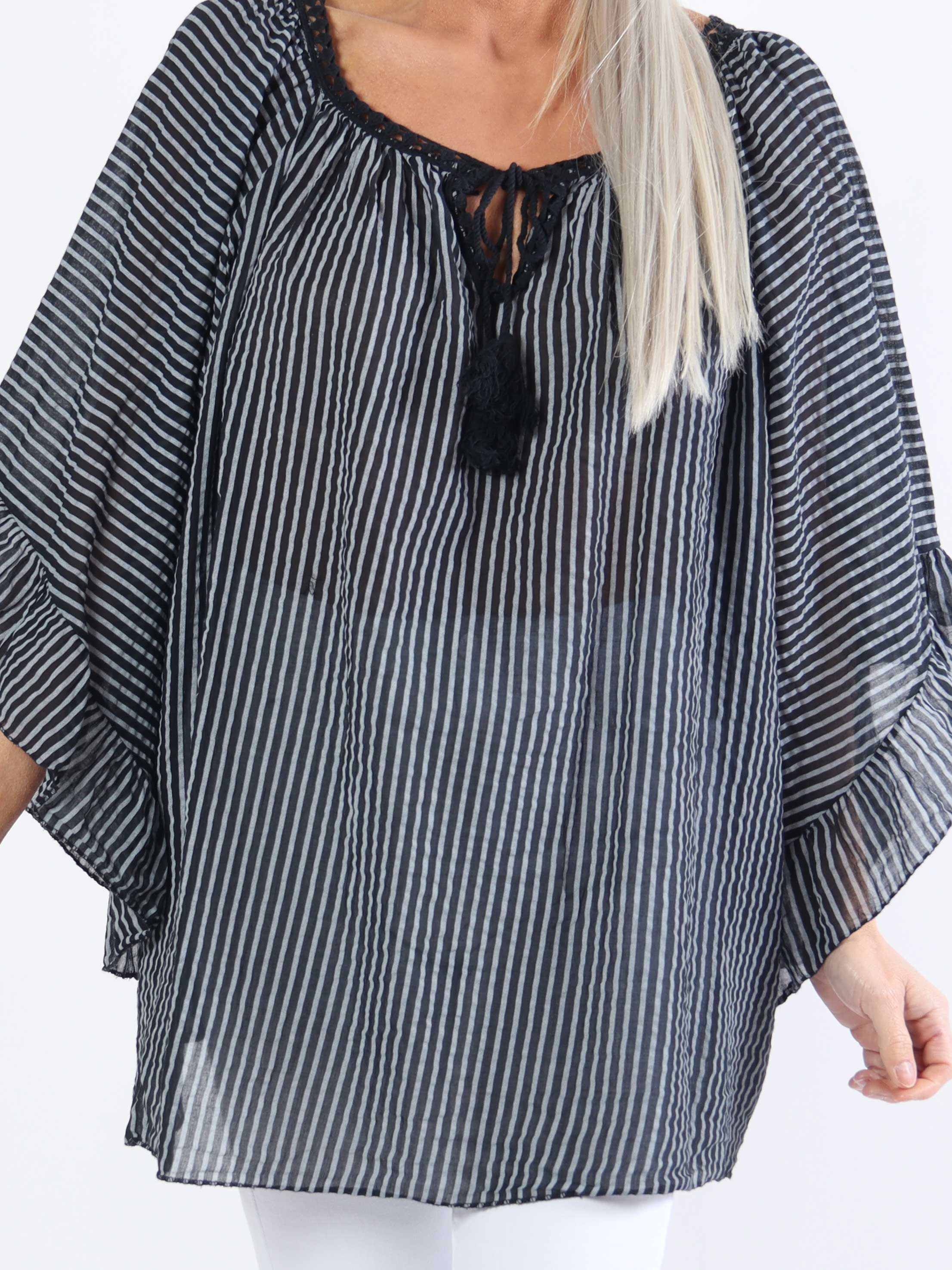 Marija - Söt randig plus size-tunika med vackra ärmar